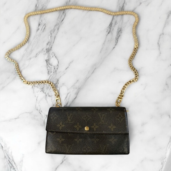 Louis Vuitton Vintage Monogram Sarah Wallet With Gold Crossbody Chain Authentic - Picture 1 of 16